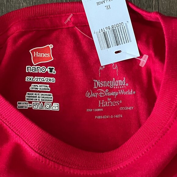 Haunted Mansions Disney Villian Stretching Portrait Queen Of Hearts Womens T-XXL - Picture 3 of 5